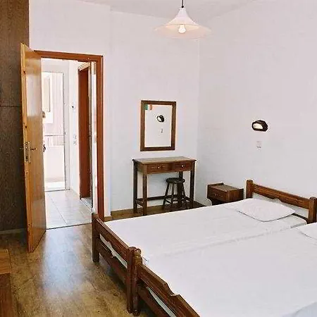 Lemon Trees Apartment